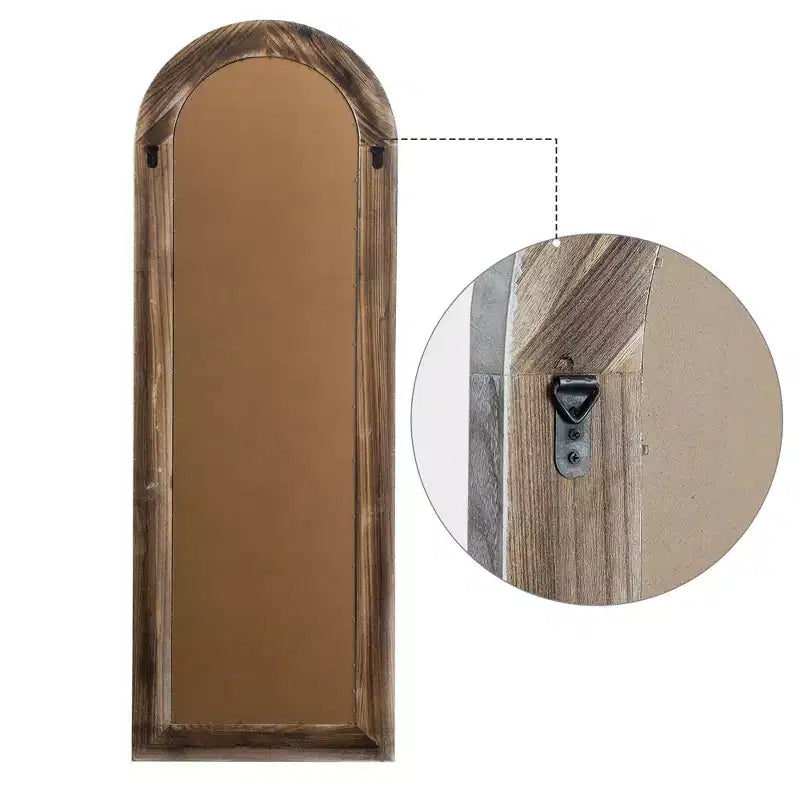 Miroir mural classique à cadre en bois massif arqué de 21 po l. x 64 po H, blanc vieilli