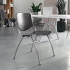 Chaise empilable en plastique pour la maison et le bureau avec dossier perforé – Chaise d'appoint