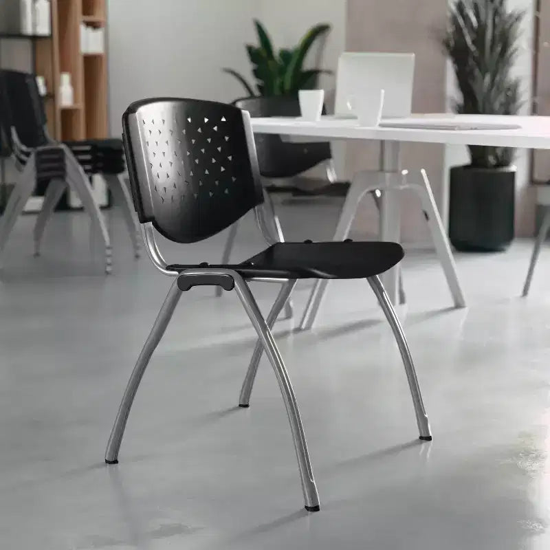 Chaise empilable en plastique pour la maison et le bureau avec dossier perforé – Chaise d'appoint